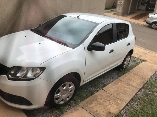 Vende Sandero 1.0 (motor 3 cilindros )excelente !! - Foto 2
