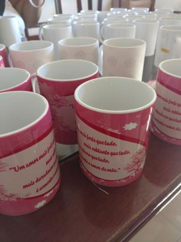 Acrilico, urnas, placas, display de mesa e parede, bolsas A4. A5, brindes criativos
