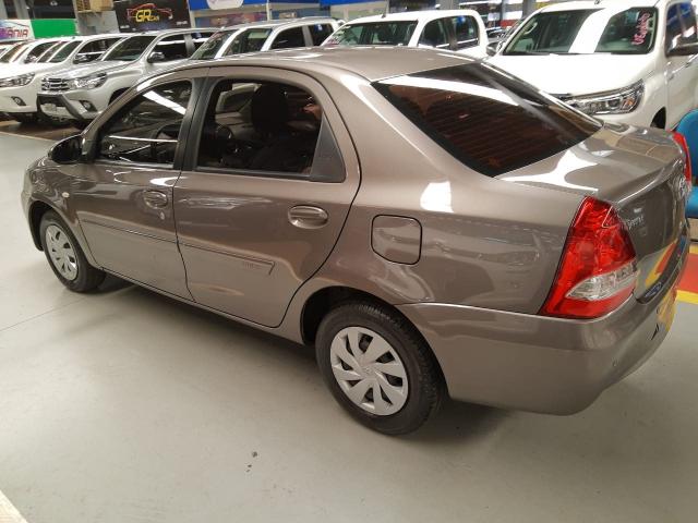 TOYOTA ETIOS 2016/2017 1.5 XS SEDAN 16V FLEX 4P AUTOMÁTICO - Foto 5