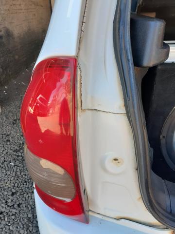 Vendo corsa 1.6 2001 com ar condicionado - Foto 10