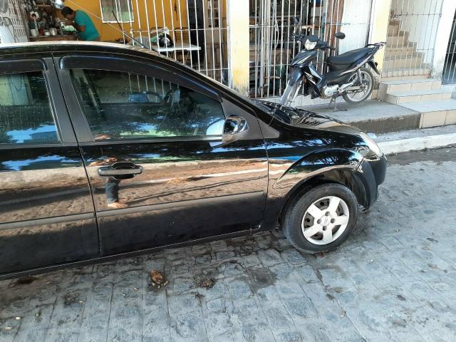 Ford fiesta sedan 1.6 - Foto 4