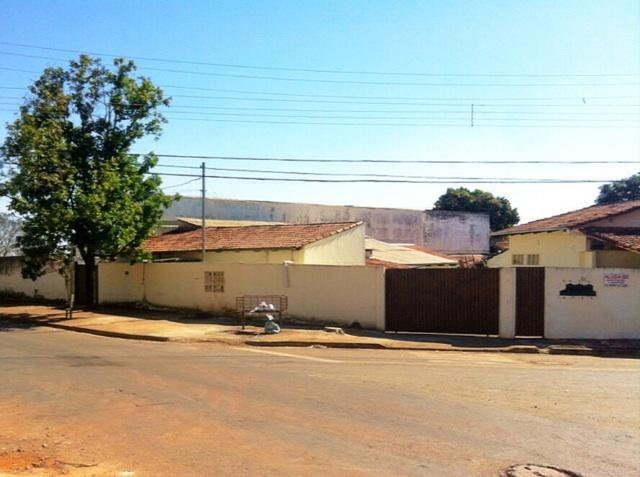 Barracão 2 Qts Próximo ao Super Barão, Igreja Videira e Quartel do Exercito