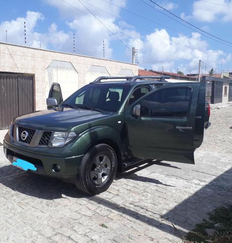 Nissan Frontier Extra super conservada
