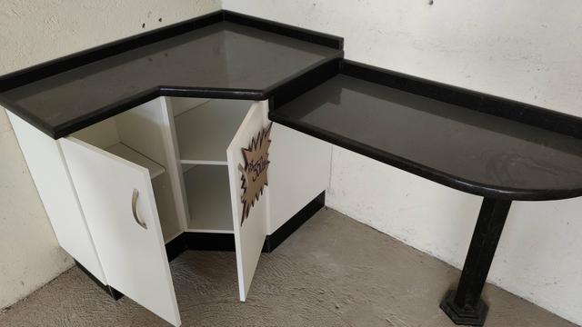 Balcão em L com mesa de granito! - Foto 2