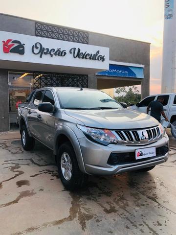 L200 Triton Gls 2.4 Diesel 4x4 Mec 2018 - Foto 2