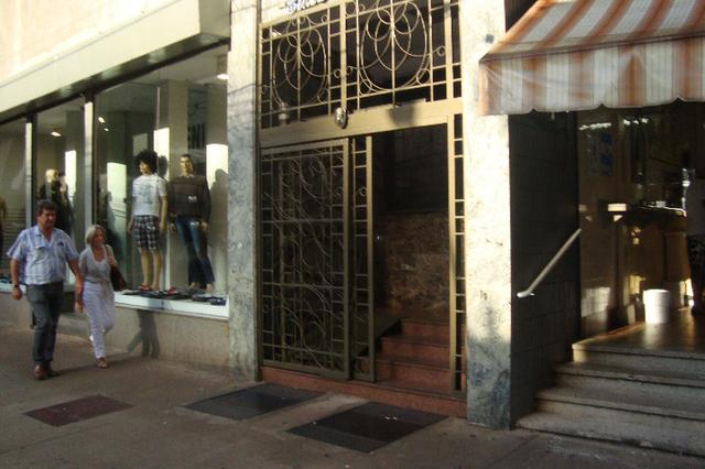 Apartamento na esquina do Calçadão
