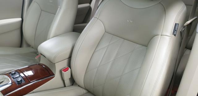 Infiniti FX 35 - Foto 14