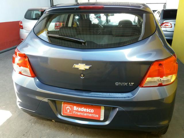 GM Ônix lt 1.0 Completo Sem Entrada Informe CPF e Data de Nascimento para simulação - Foto 5