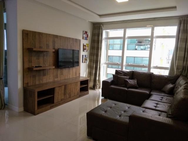 AP2159 Ótimo apartamento,03 suítes,mobiliado,localizado em Meia Praia - Foto 3