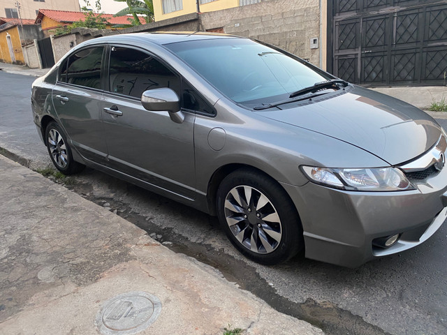 Honda Civic 1.8 2011 Automático - Foto 6