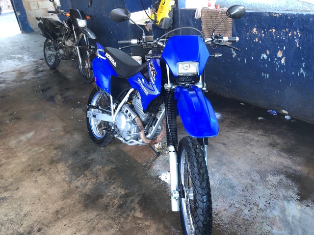 VENDO TORNADO NOVÍSSIMA MOTO FILÉ