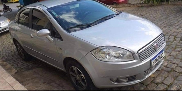 FIAT LINEA 2010 AUTOMÁTICO