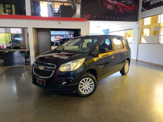 CHEVROLET SPIN 1.8L AT LT