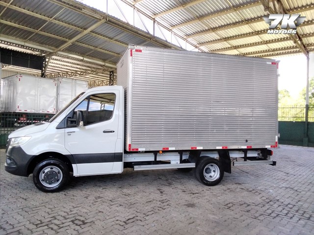 MB SPRINTER 516 BAU