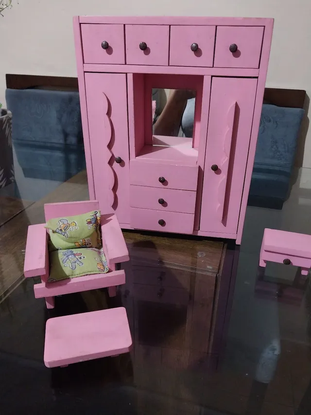 Cama infantil da barbie  +84 anúncios na OLX Brasil