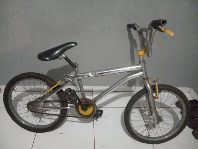 TM Bike Shop - Bicicleta aro 20 Cross usada ( Câmaras de
