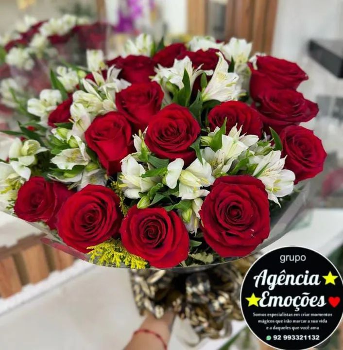 Buquê de Flores floricultura especialistas em buquê de rosas 