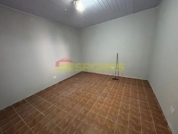 Casa térrea com 02 dormitórios,60m²- Vila Maria Baixa por: R$1.400,00 - Foto 10