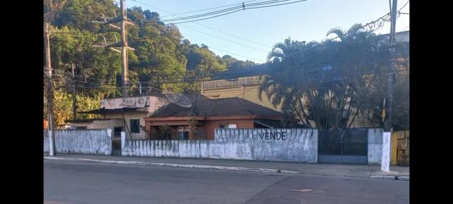 2 Casas ótimas com Terreno espaçoso de 450m2 em Santos