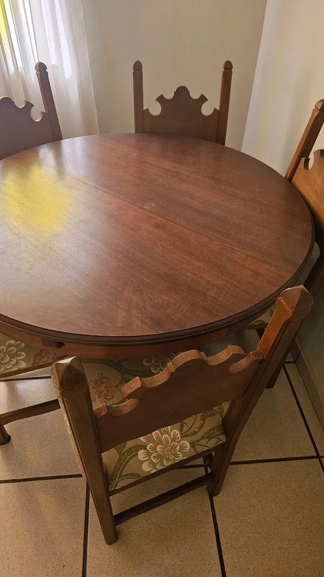 Mesa de Madeira Maciça com Estensor + 6 Cadeiras - Foto 4