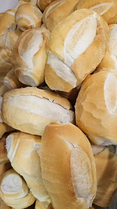 precisa-se de ajudante de padeiro confeiteiro
