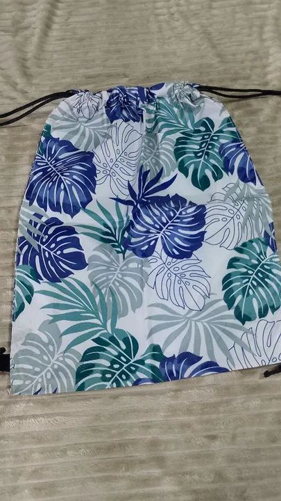 Bolsa saco sintético com estampa floral - Foto 2