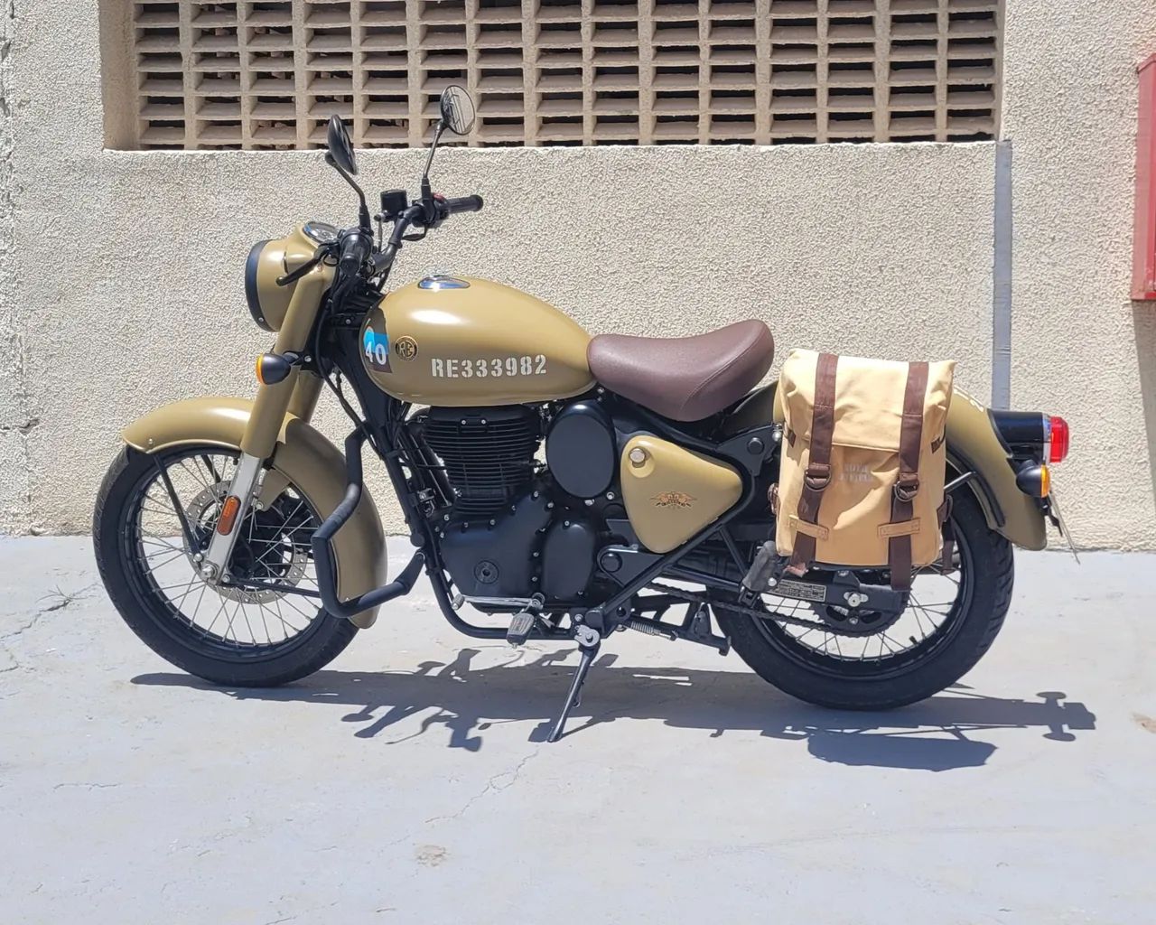 Classic 350 Signals Bs6 2024 (Classic 350 signals Marsh grey with