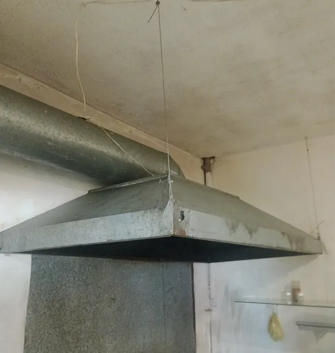 Coifa industrial com exaustão