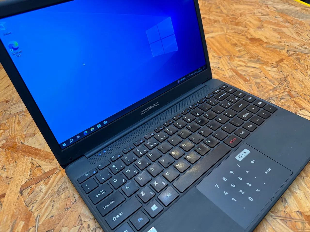 Notebook Compaq I3 4Gb 240 SSD na caixa