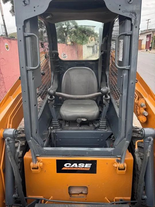 Mini máquina compacta tipo Bob cat - Foto 5