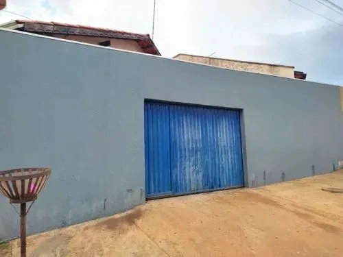 Vendo casa no Itapuã parcelada