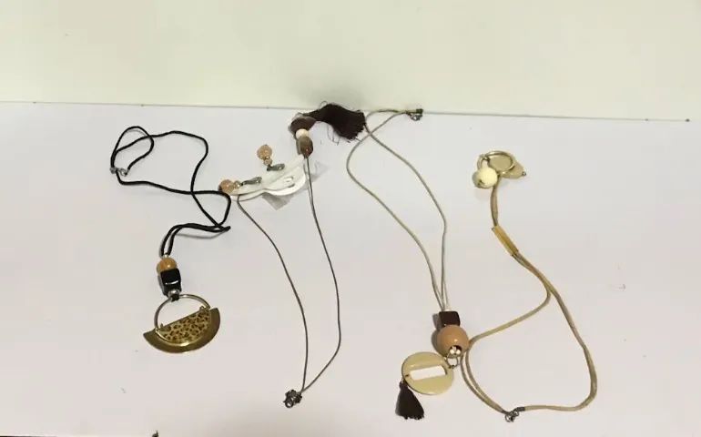 Lote de Jóias e Bijuterias - Foto 4