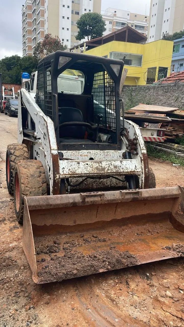 Bobcat S175 - Carregadeira - Revisada. - Foto 6
