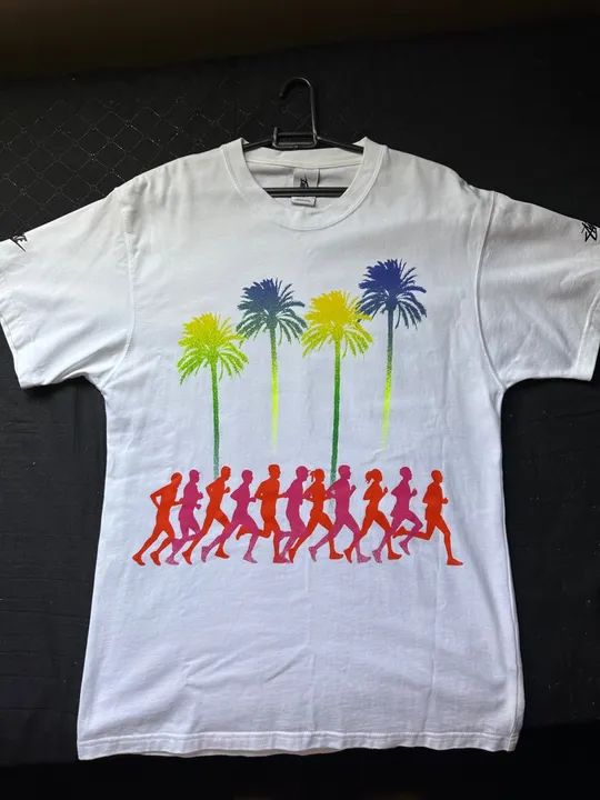 Camiseta NIKE x STUSSY branca