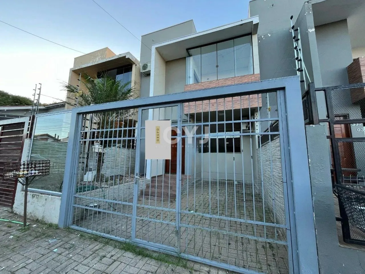 Sobrado 2 dormitórios no bairro Moradas do Sobrado em Gravataí