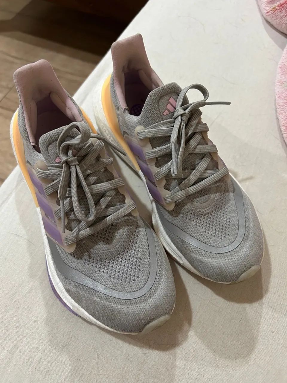 Tênis Adidas ultraboost light  - Foto 6