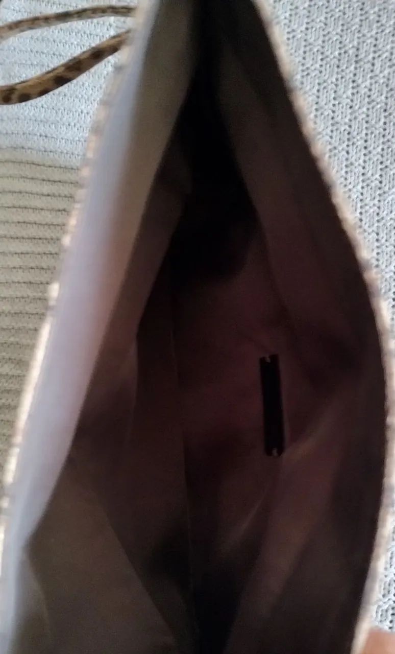 Clutch de oncinha estilosa - Foto 4