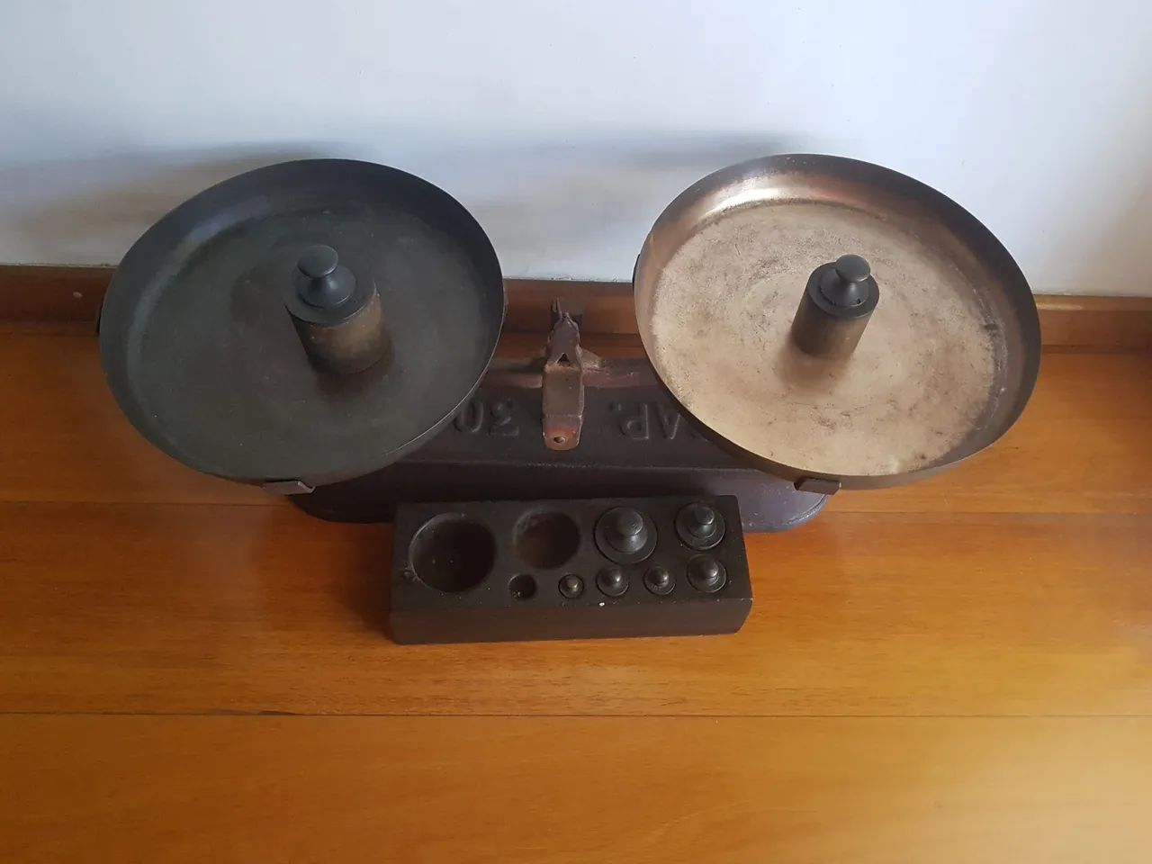 Balança de Ferro Antiga - Foto 2