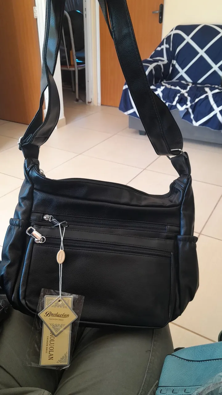 Bolsa de Ombro Baoluolan - Elegância e Praticidade