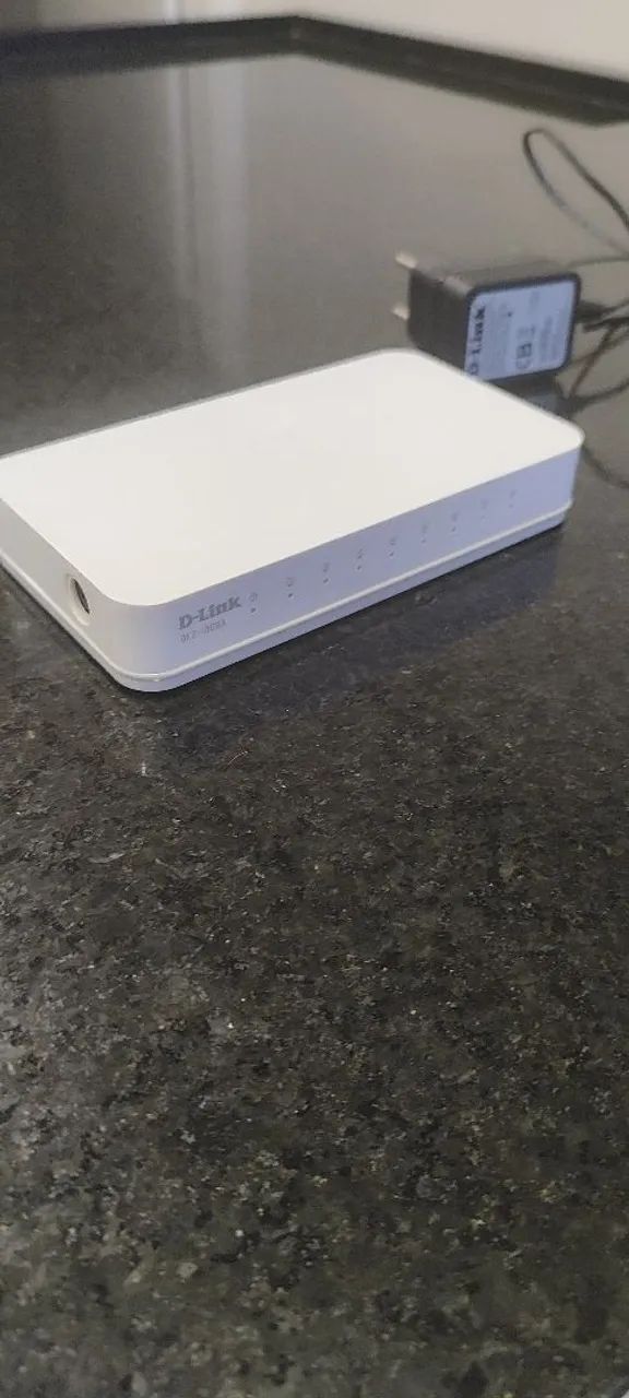 Swithc dlink 10/100 8 portas