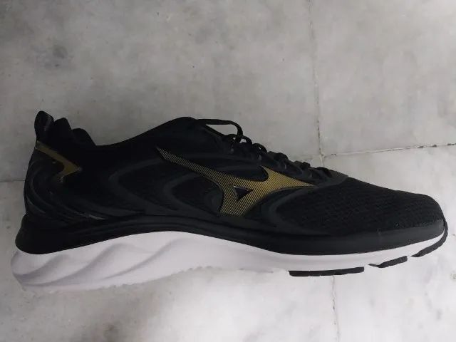 tênis corrida mizuno masculino tamanho 47 Novo