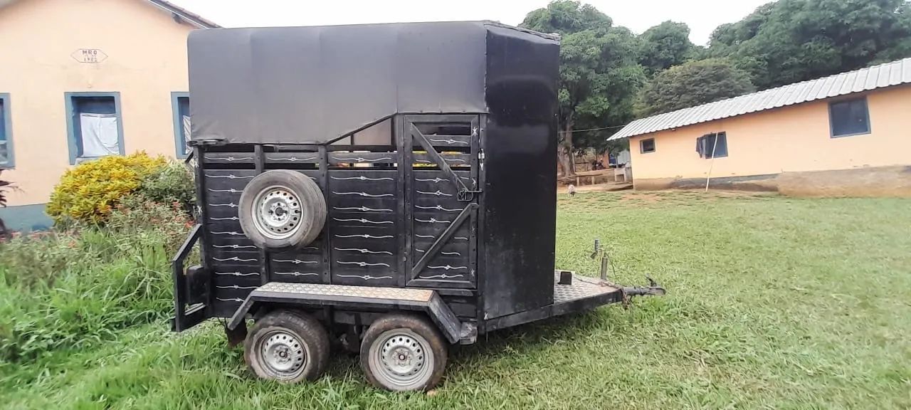 Carreta para transporte de animais - Foto 5