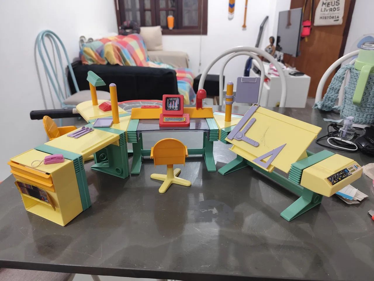 Conjunto Escritório para Bonecas ( barbie) - anos 90