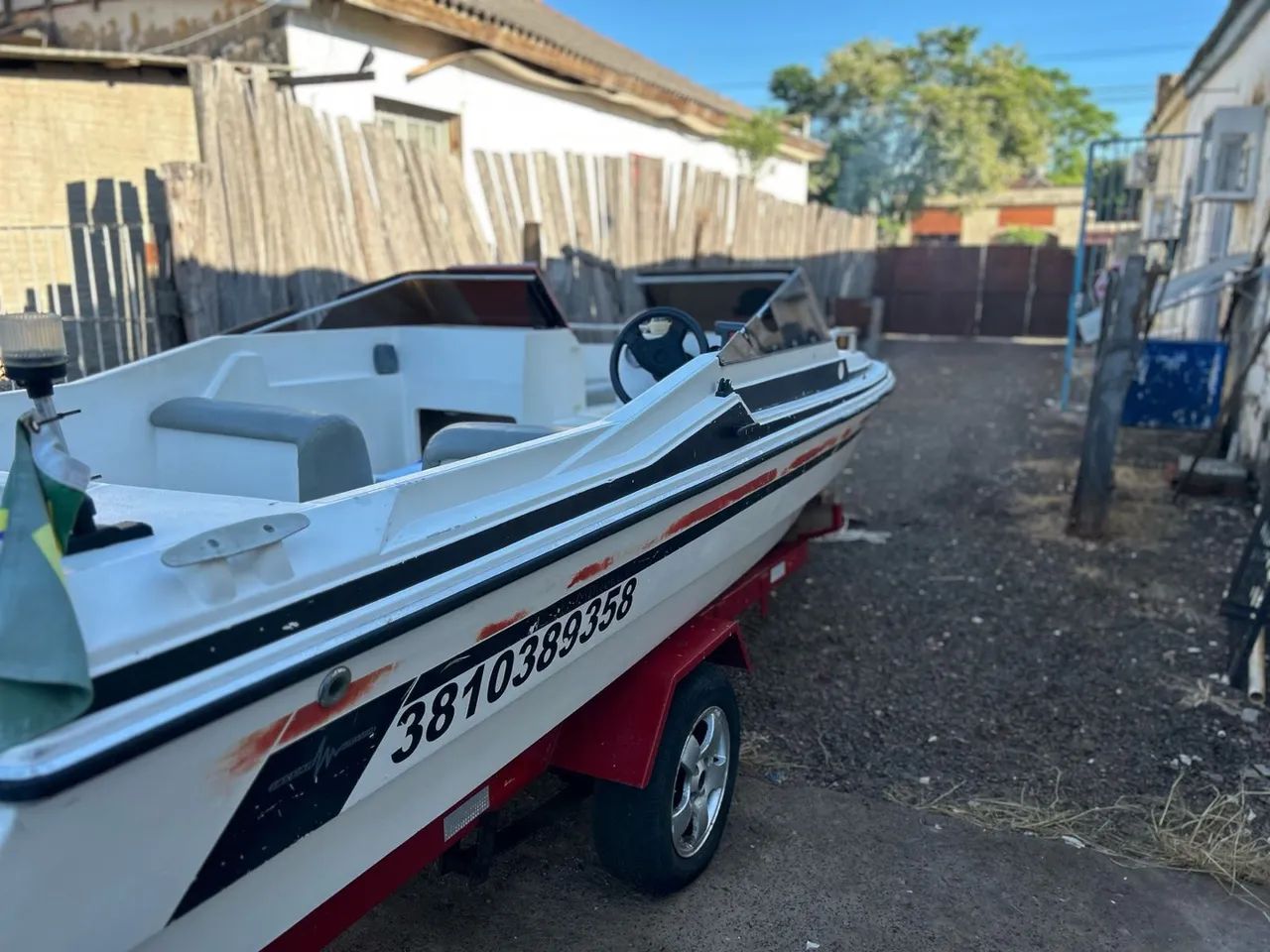 Lancha impecável para curtir o verão! - Foto 3