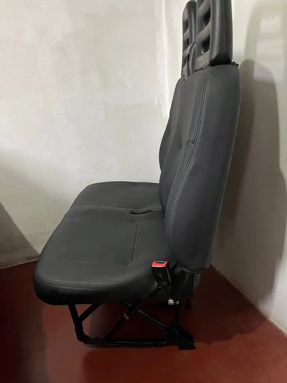 Banco para iveco muito novo