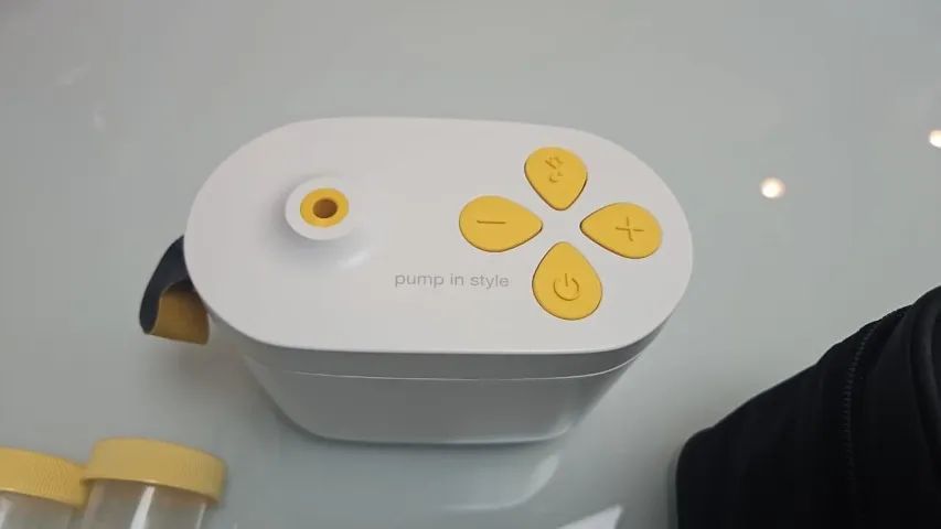 Extrator de Leite Materno Elétrico Medela Pump Flex