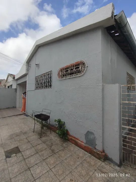 VENDE-SE CASA NO BAIRRO MONTE CASTELO A 100M DA AV. SARGENTO HERMINIO - Foto 3