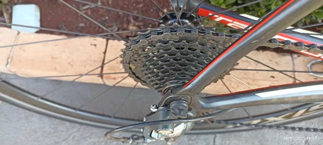 biclicleta speed ca - Foto 5