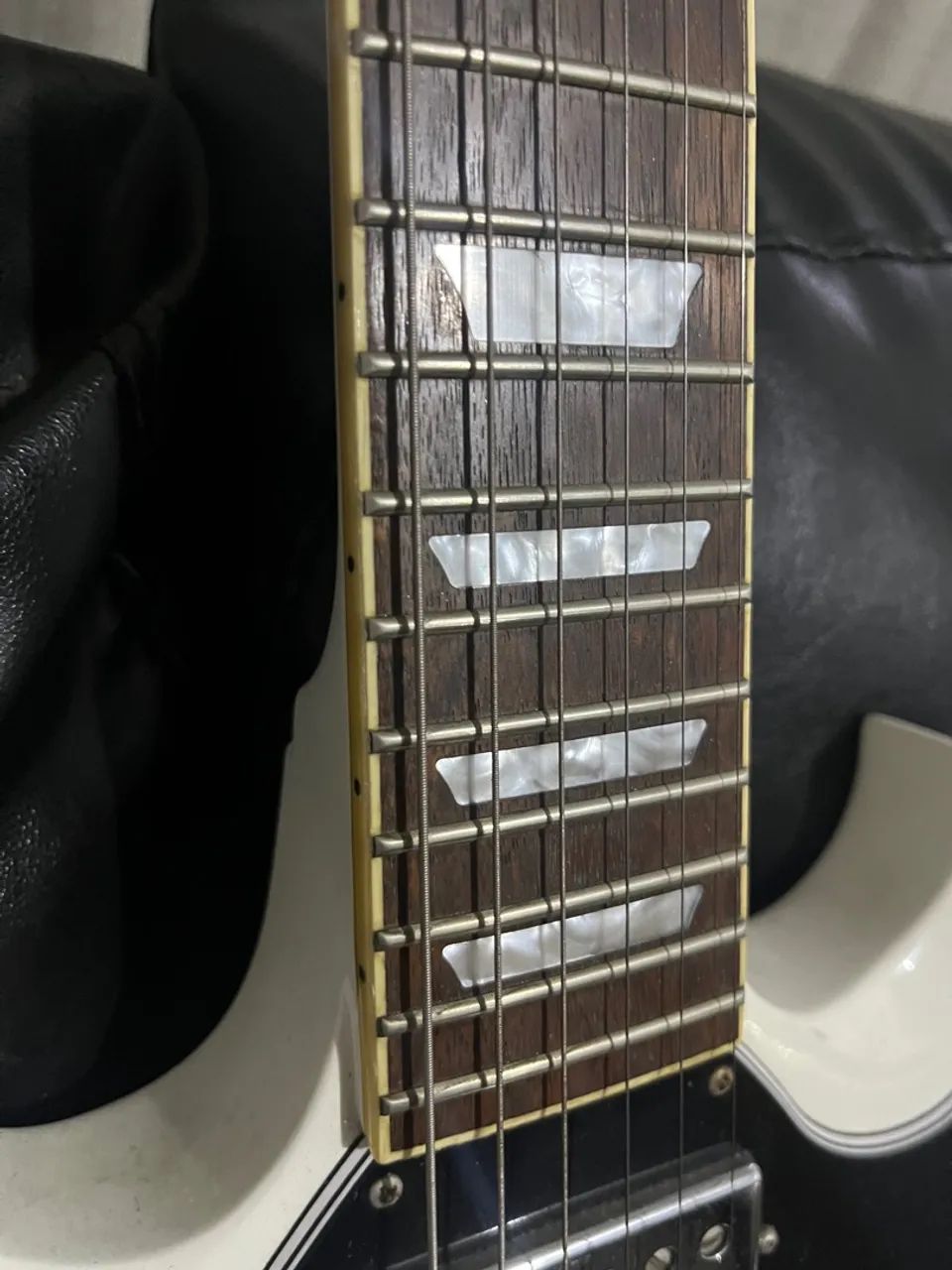 Guitarra Epiphone Alpine White  - Foto 2