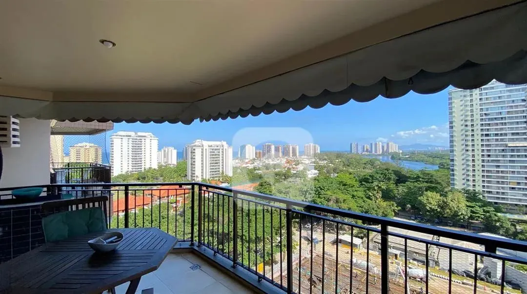 Apartamento de 1 Quarto no Parque das Rosas com Vista Lagoa e Mar